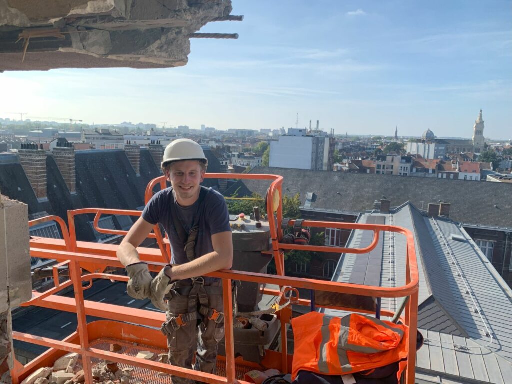 Curage en cours chantier de démolition - Helfaut Travaux