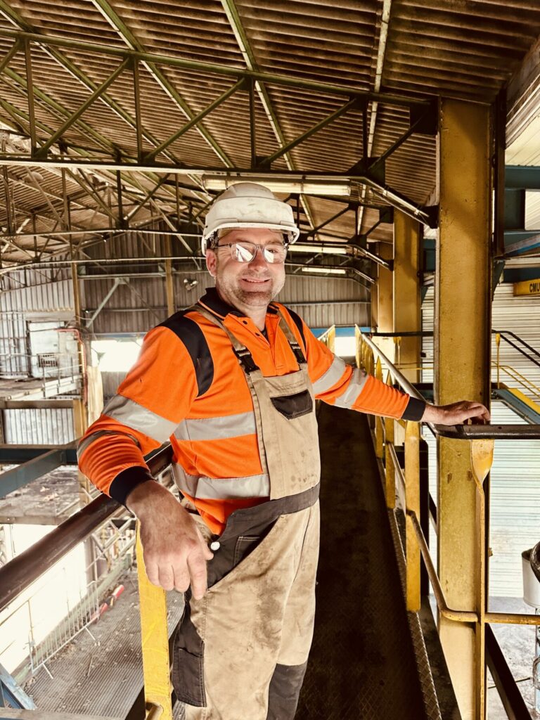 Démantèlement usine équipe Helfaut Travaux